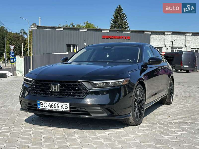 Honda Accord 2023