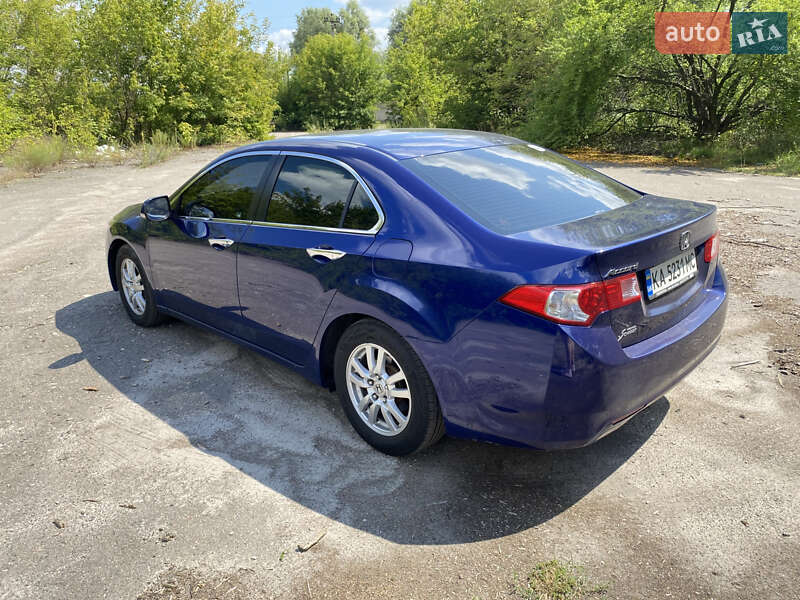 Седан Honda Accord 2008 в Києві