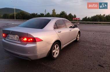 Седан Honda Accord 2004 в 