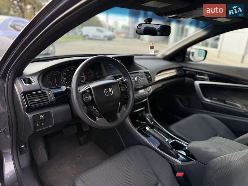 Купе Honda Accord 2016 в Києві