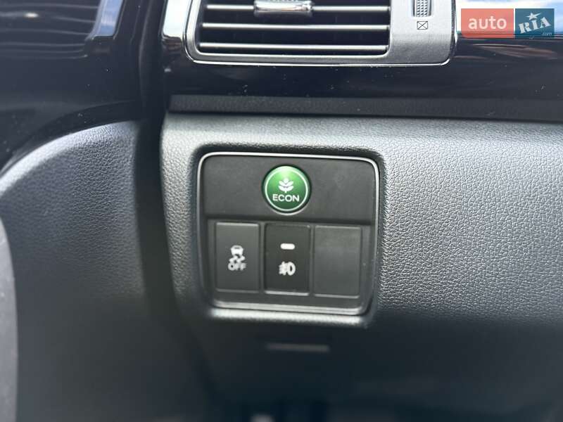 Купе Honda Accord 2016 в Києві