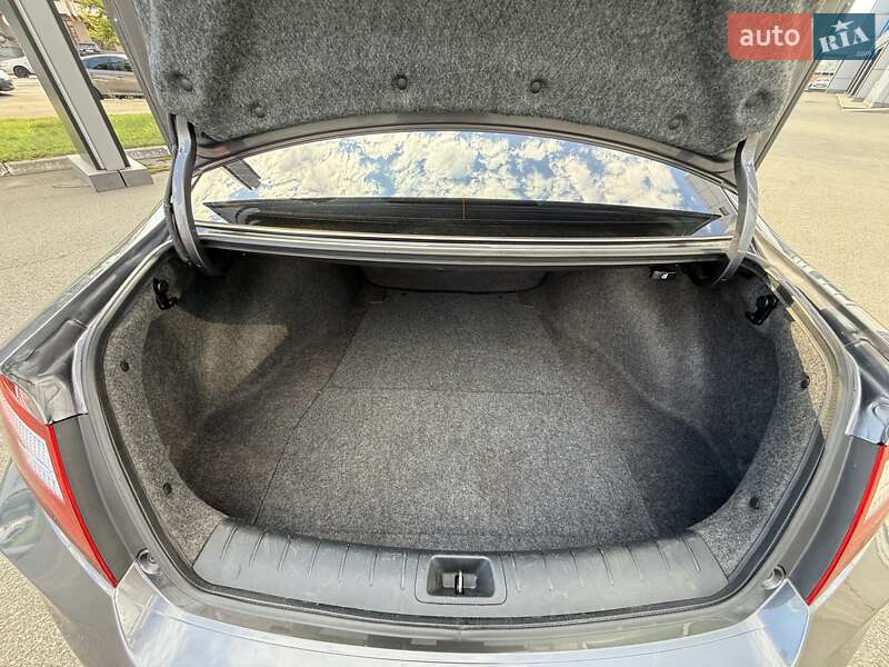 Купе Honda Accord 2016 в Києві