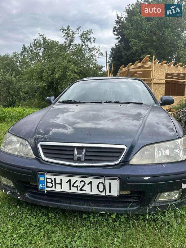 Седан Honda Accord 1999 в Верховине