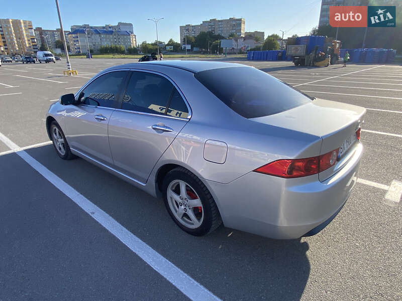Седан Honda Accord 2004 в Кам'янець-Подільському