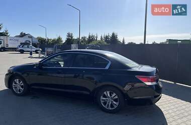 Седан Honda Accord 2012 в Ланівці