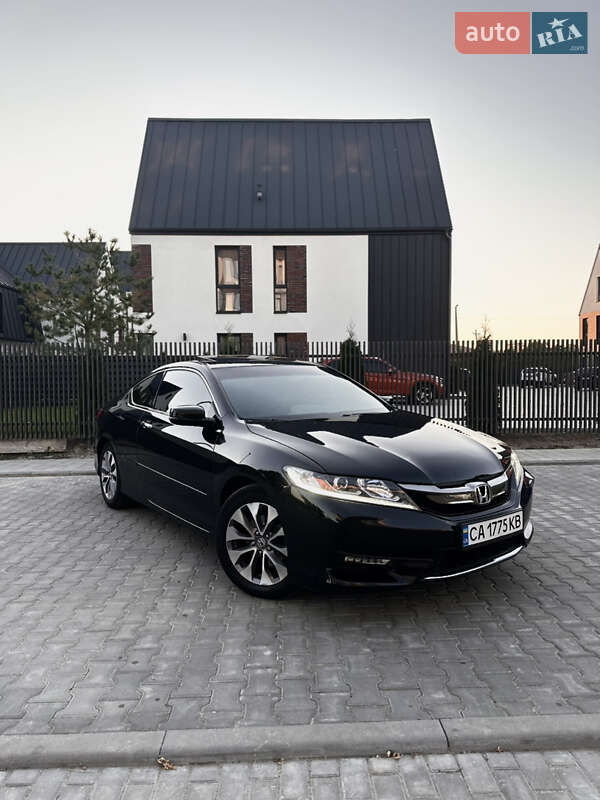 Купе Honda Accord 2013 в 