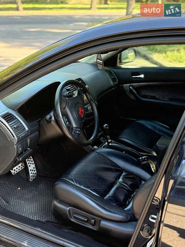 Седан Honda Accord 2006 в Черкассах