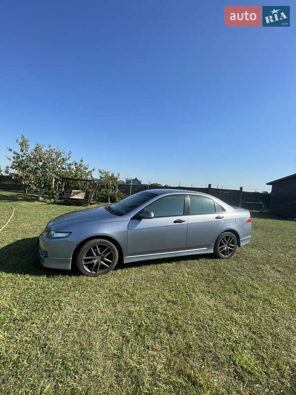 Седан Honda Accord 2006 в Києві