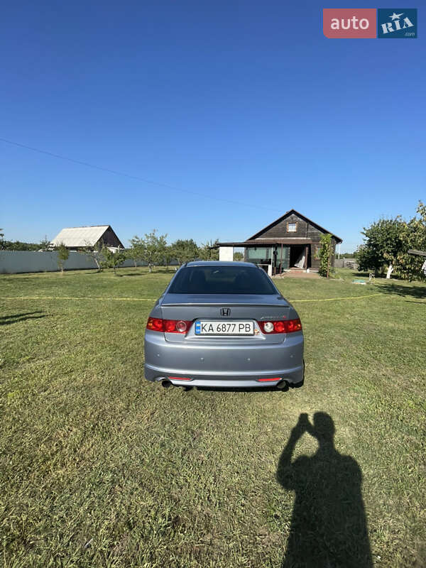 Седан Honda Accord 2006 в Києві