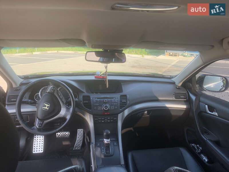 Седан Honda Accord 2008 в Львове