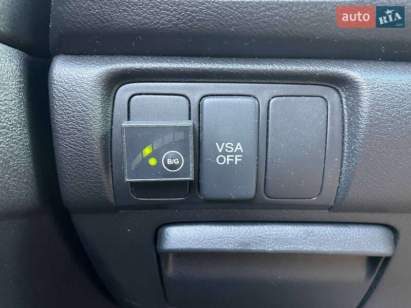 Седан Honda Accord 2003 в Киеве