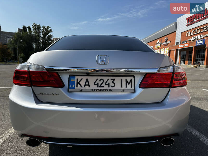 Седан Honda Accord 2013 в Броварах