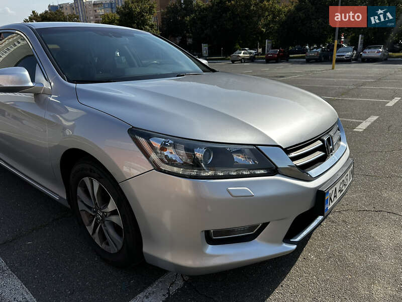 Седан Honda Accord 2013 в Броварах