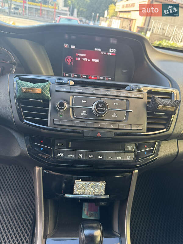 Седан Honda Accord 2017 в Киеве