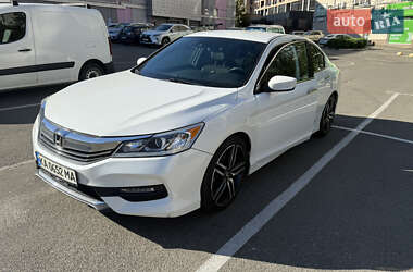 Седан Honda Accord 2016 в Києві