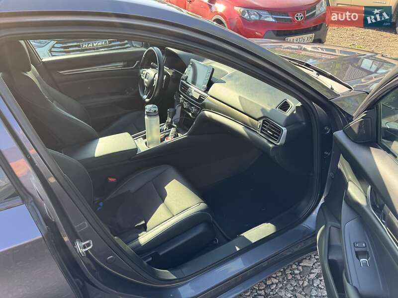 Седан Honda Accord 2020 в Киеве