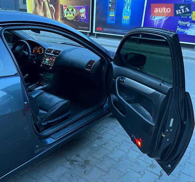 Купе Honda Accord 2004 в Одессе
