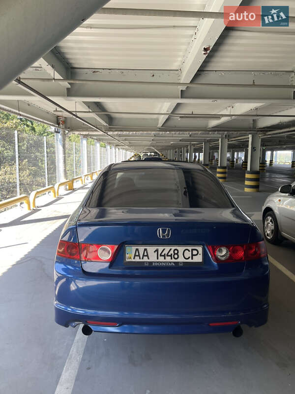 Седан Honda Accord 2006 в Киеве