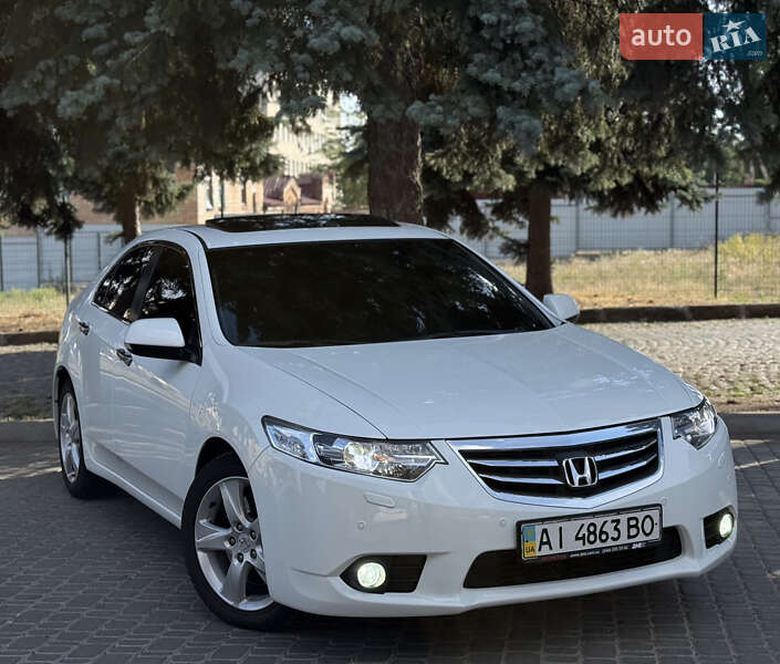 Седан Honda Accord 2012 в Кропивницком