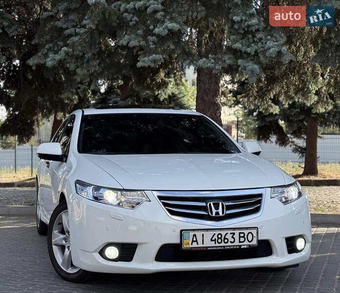 Седан Honda Accord 2012 в Кропивницком