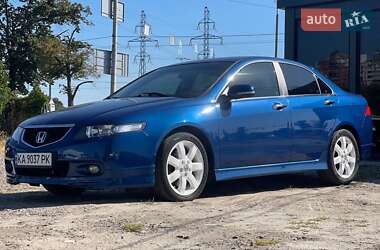 Седан Honda Accord 2003 в Киеве