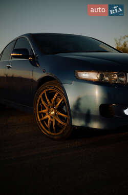 Седан Honda Accord 2006 в Кривому Розі