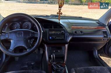 Седан Honda Accord 1998 в 