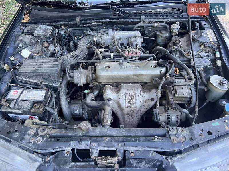 Седан Honda Accord 1994 в Дунаївцях