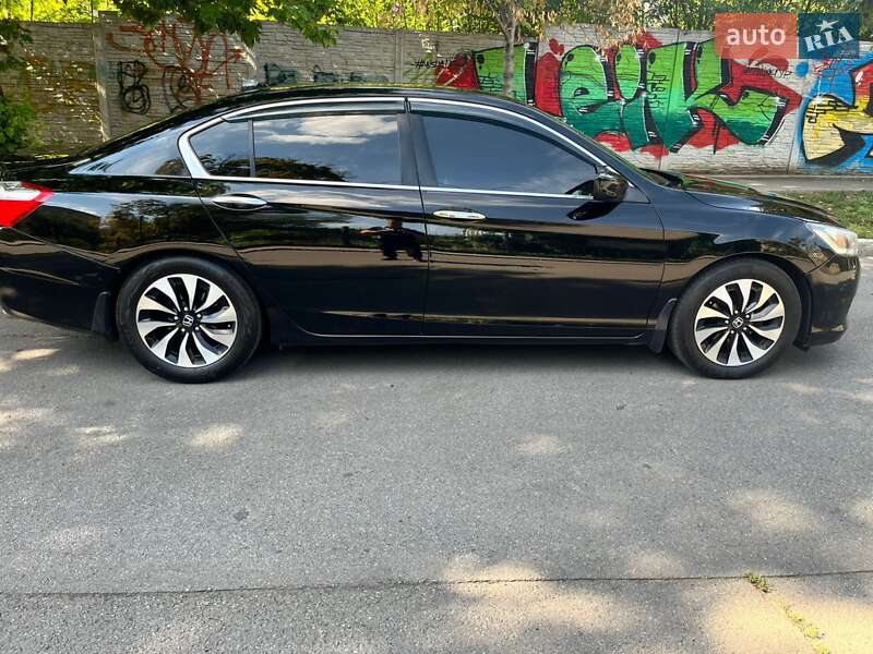 Седан Honda Accord 2014 в Харькове