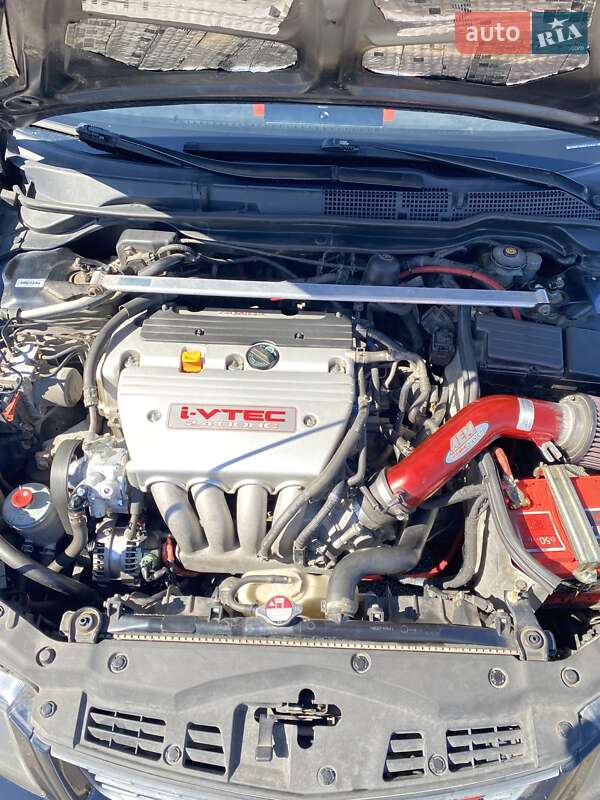 Седан Honda Accord 2006 в Киеве