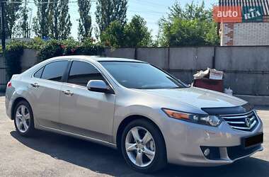 Седан Honda Accord 2011 в 