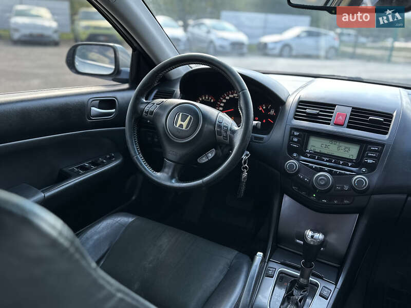 Седан Honda Accord 2006 в Шептицькому