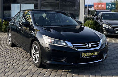 Седан Honda Accord 2015 в Мукачевому