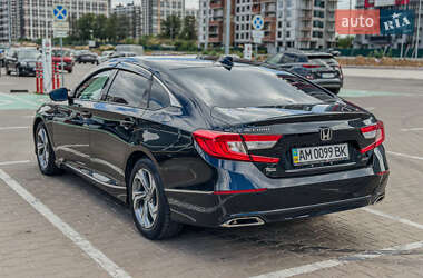 Седан Honda Accord 2019 в Києві