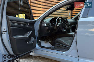 Седан Honda Accord 2022 в 