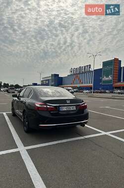 Седан Honda Accord 2016 в 