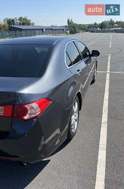 Седан Honda Accord 2012 в 
