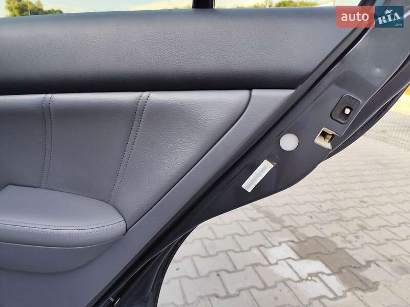 Седан Honda Accord 2005 в Петропавловской Борщаговке