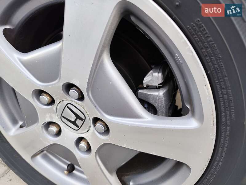 Седан Honda Accord 2005 в Петропавловской Борщаговке