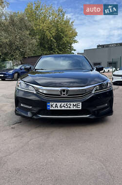Седан Honda Accord 2017 в 