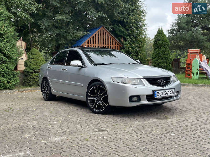 Honda Accord 2003