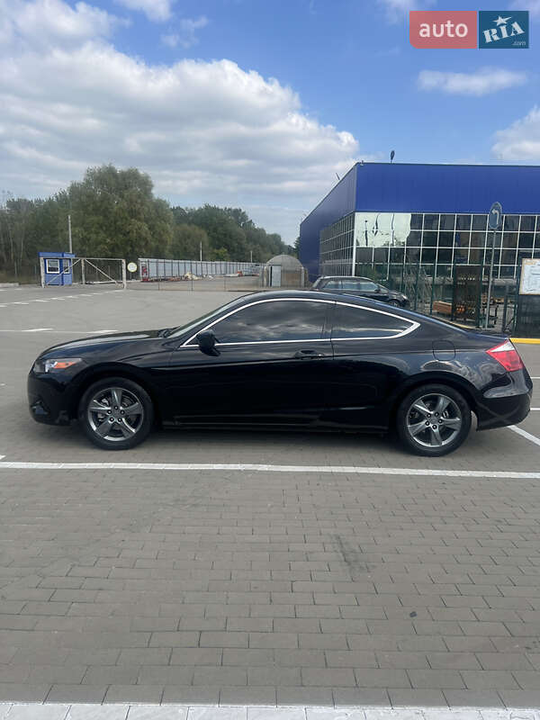 Купе Honda Accord 2008 в Сумах