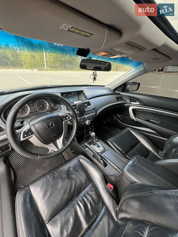 Купе Honda Accord 2008 в Сумах