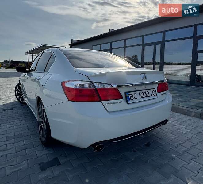 Седан Honda Accord 2015 в Бродах фото 7 Седан Honda Accord 2015 в Бродах