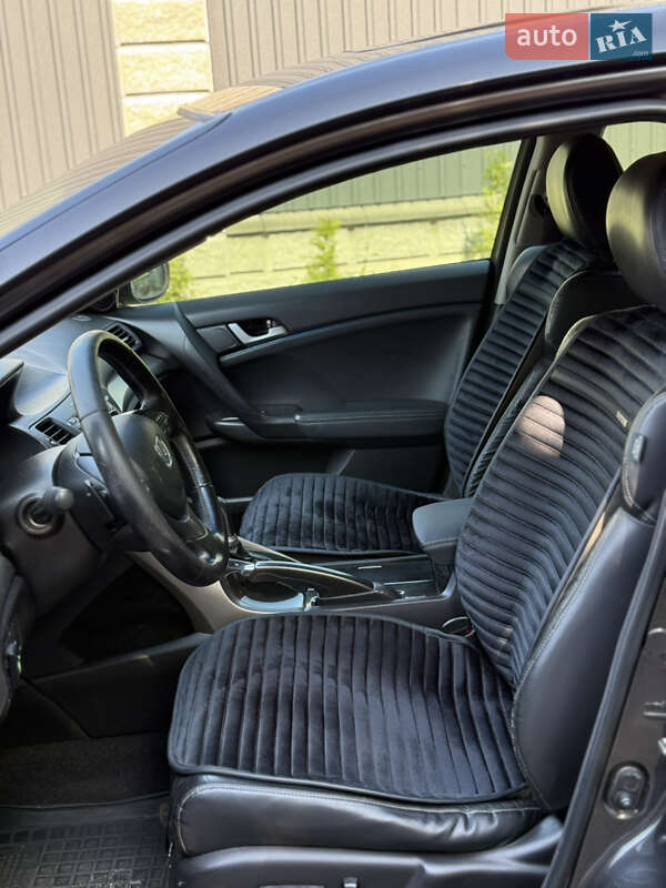 Седан Honda Accord 2011 в Киеве