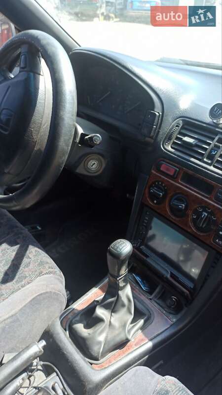 Седан Honda Accord 1997 в Одессе