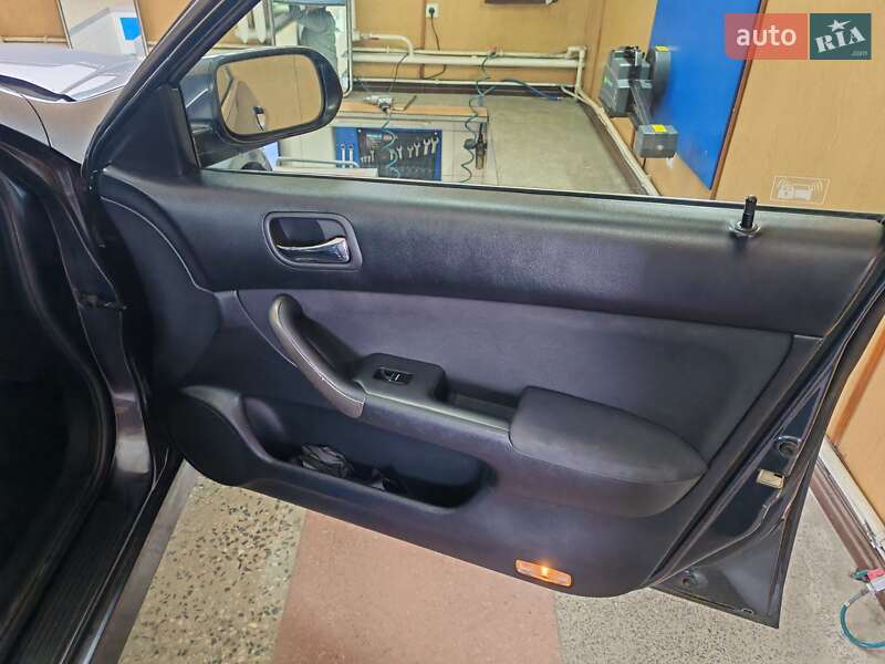 Седан Honda Accord 2007 в Гайсине