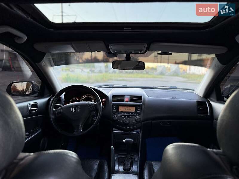 Седан Honda Accord 2003 в Кременчуге