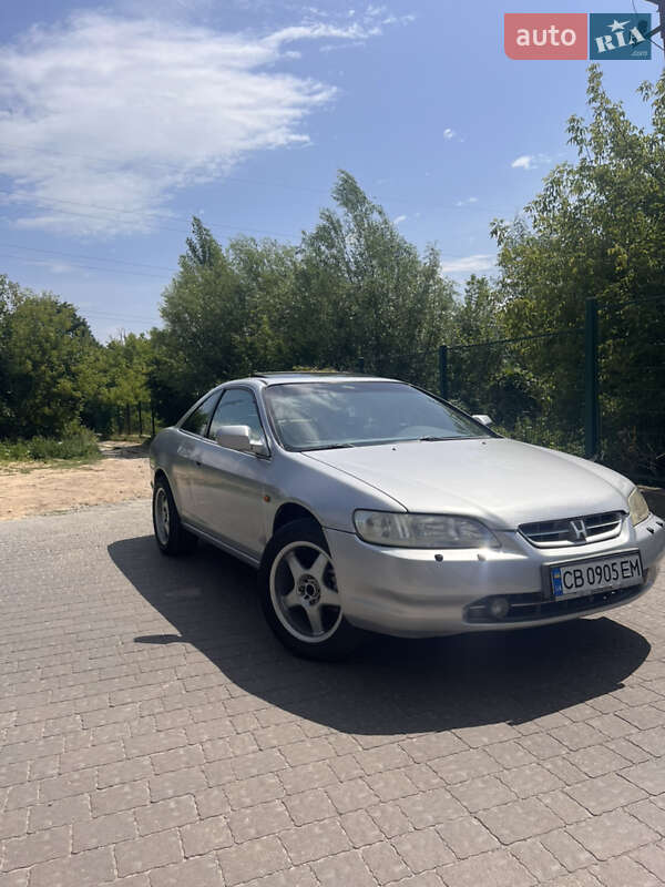 Купе Honda Accord 1998 в 
