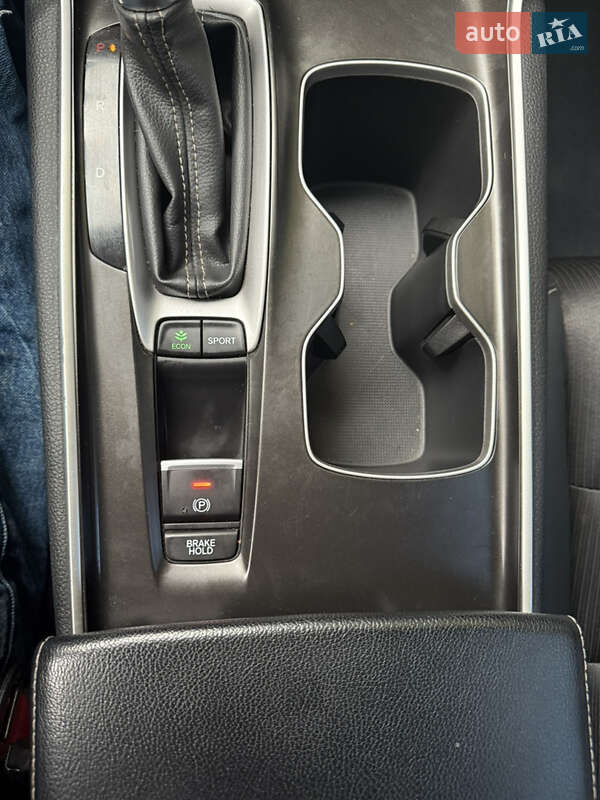 Седан Honda Accord 2018 в Запоріжжі